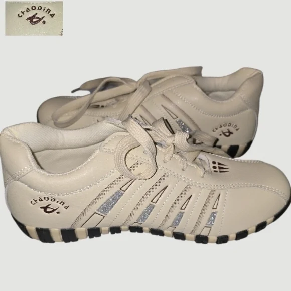 Source Unknown Cream Athletic Shoes - Picture 4 of 9